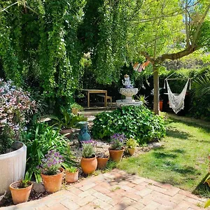 Apartamento Charming In A Duplex With Garden & Balcony, Cunit