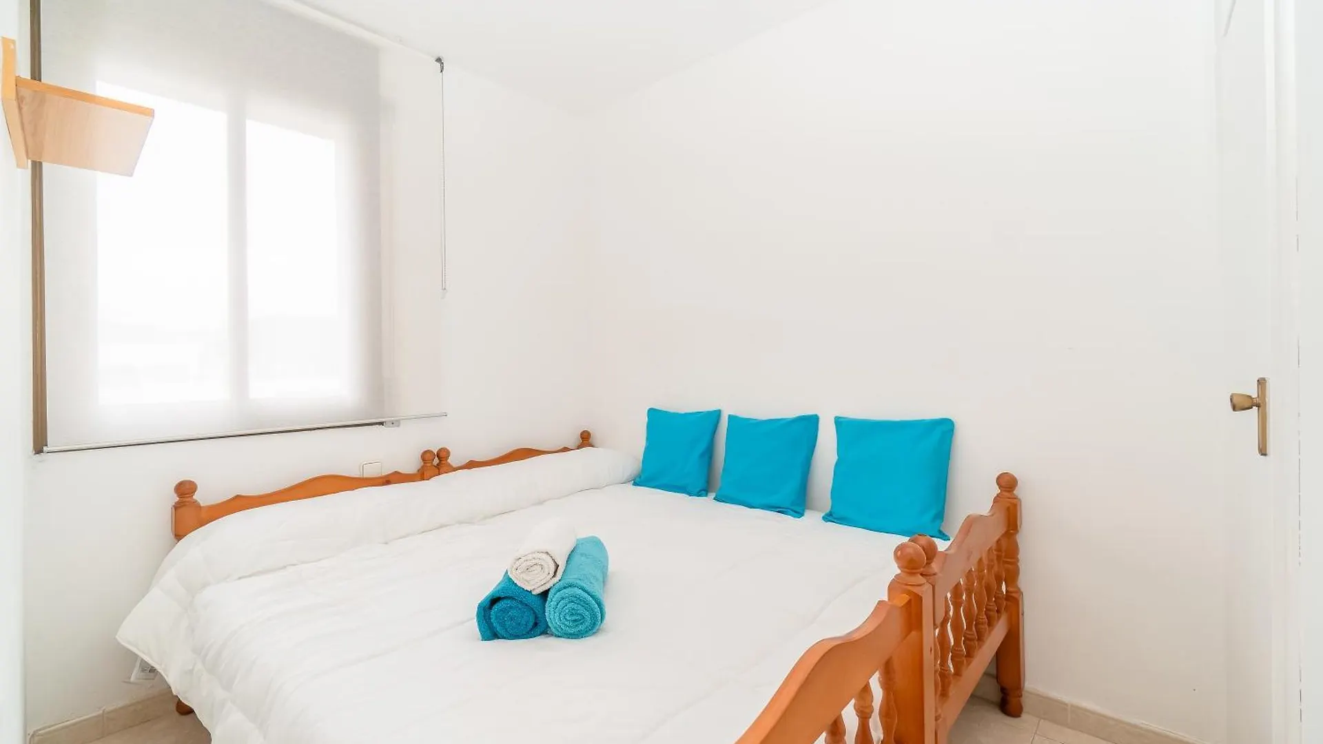 Apartamento Completo Con Piscina Y Amplio Balcon Cunit Apartment
